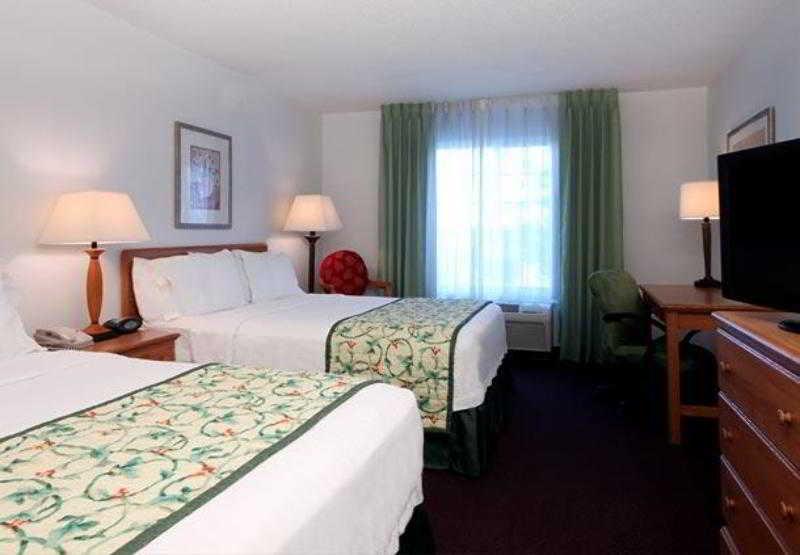 Fairfield Inn And Suites By Marriott Houston The Woodlands Rom bilde